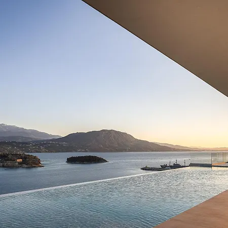 Omoi Villa- Where Time Dissolves In Blue By Etouri