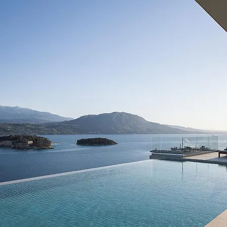 Omoi Villa- Where Time Dissolves In Blue By Etouri